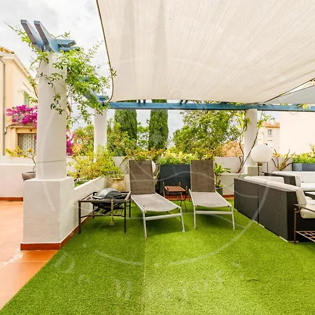 Une Terrasse Au Mourillon, Calme Et Proche Plages *