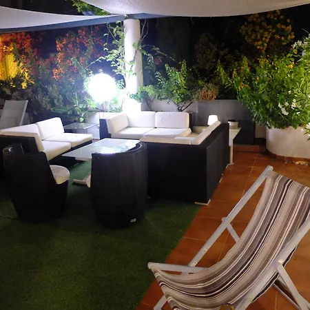 빌라 Terrasse Au Mourillon, Calme Et Proche Plages *